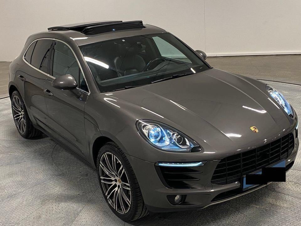 Porsche Macan S
