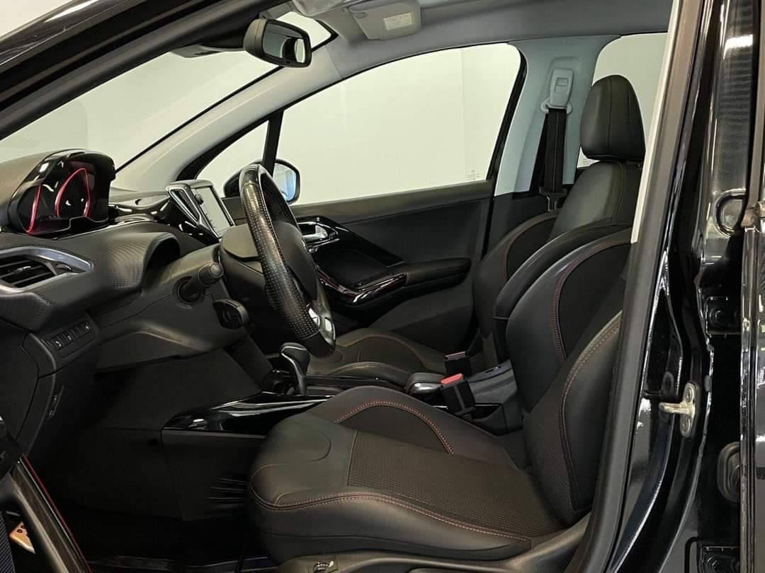 Peugeot 2008 1.2 / GT-Line